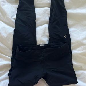 Girls black leggings